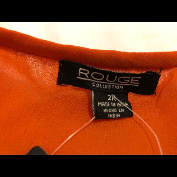 Woman - Picture 3 of 8